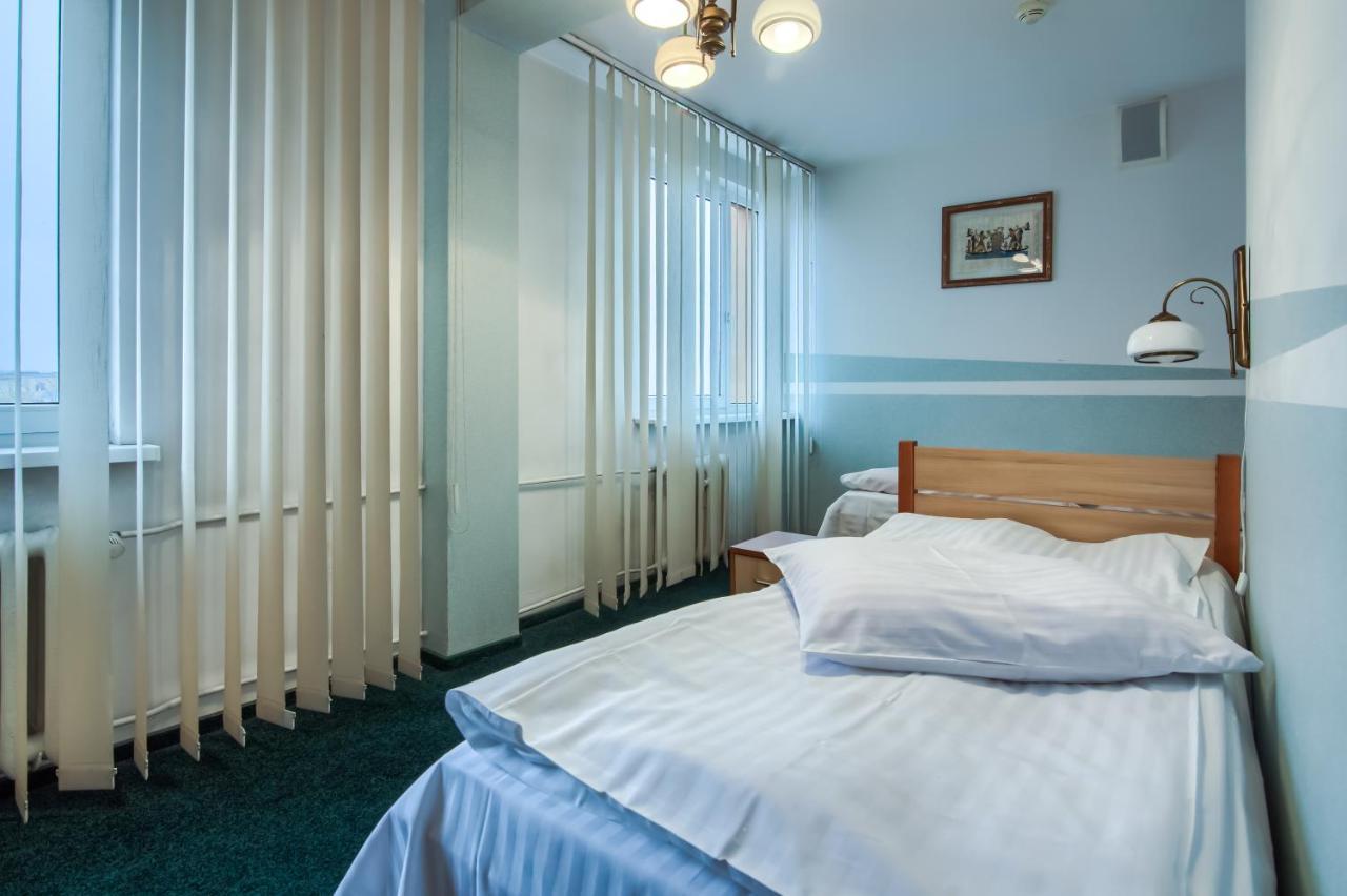 Hotel Konin Konin  Exteriér fotografie