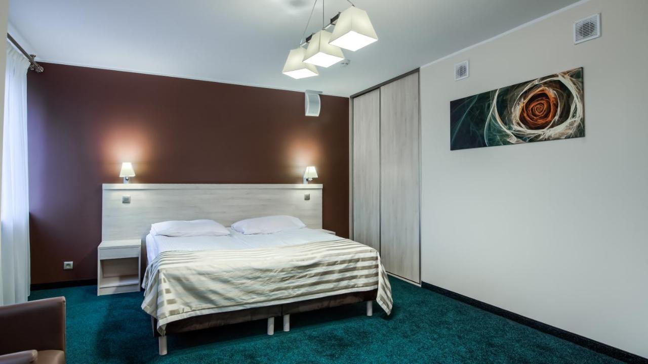 Hotel Konin Konin  Exteriér fotografie