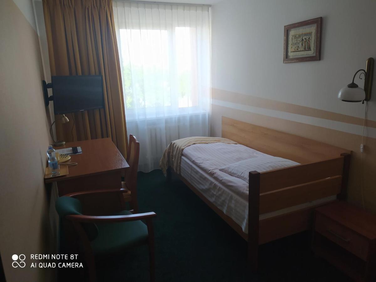 Hotel Konin Konin  Exteriér fotografie