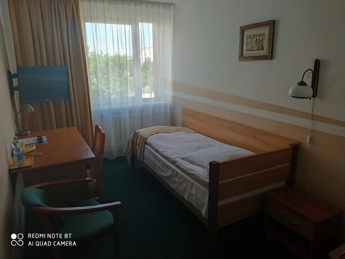 Hotel Konin Konin  Exteriér fotografie