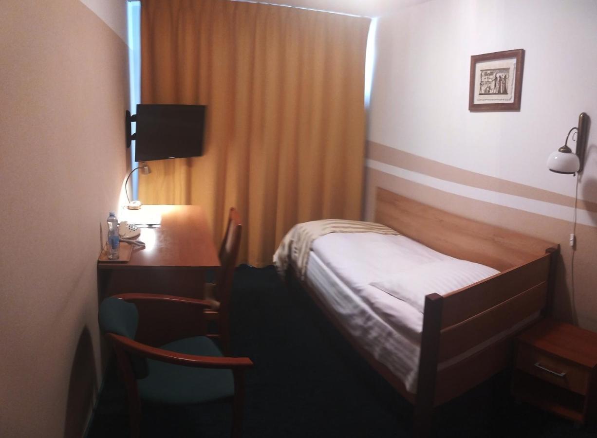 Hotel Konin Konin  Exteriér fotografie